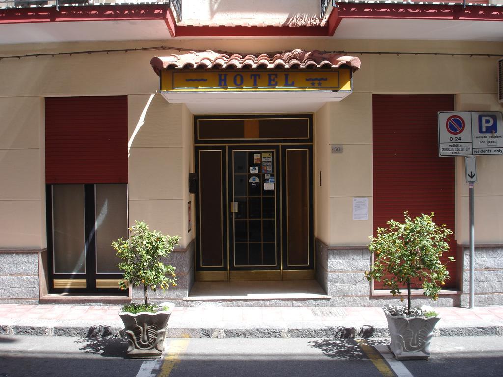 La Rusticana Hotel Giardini-Naxos